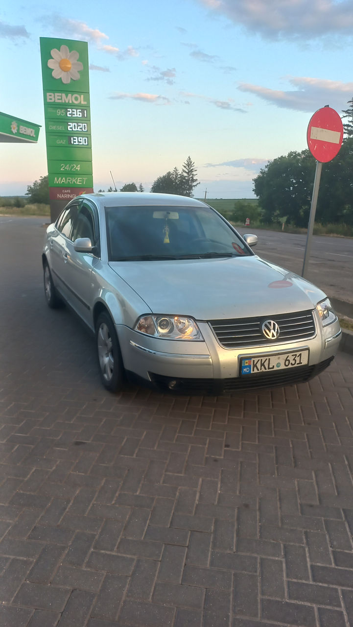 Volkswagen Passat фото 3