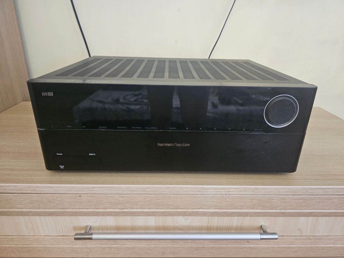 Vind receiver Harman Kardon AVR 270.  350€ foto 0