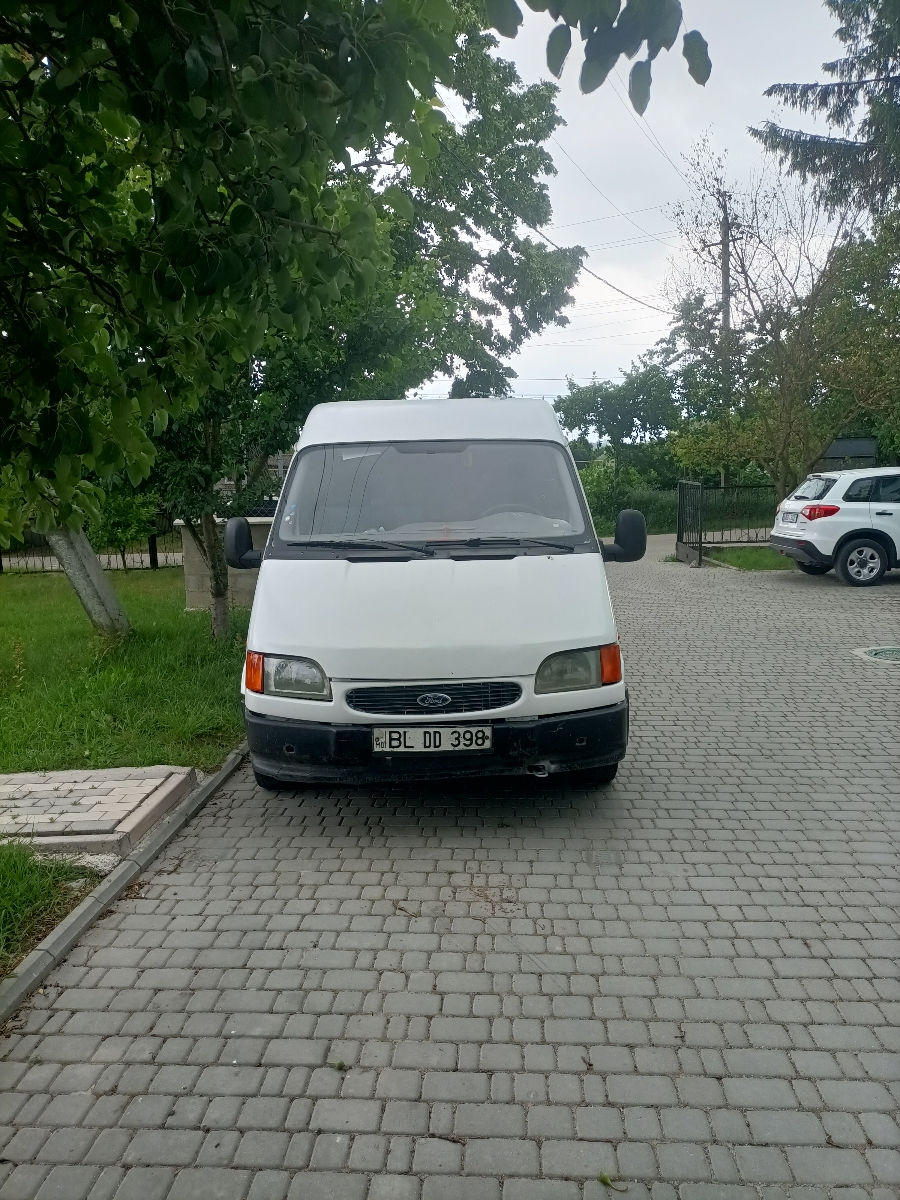 Ford Transit  фото 2