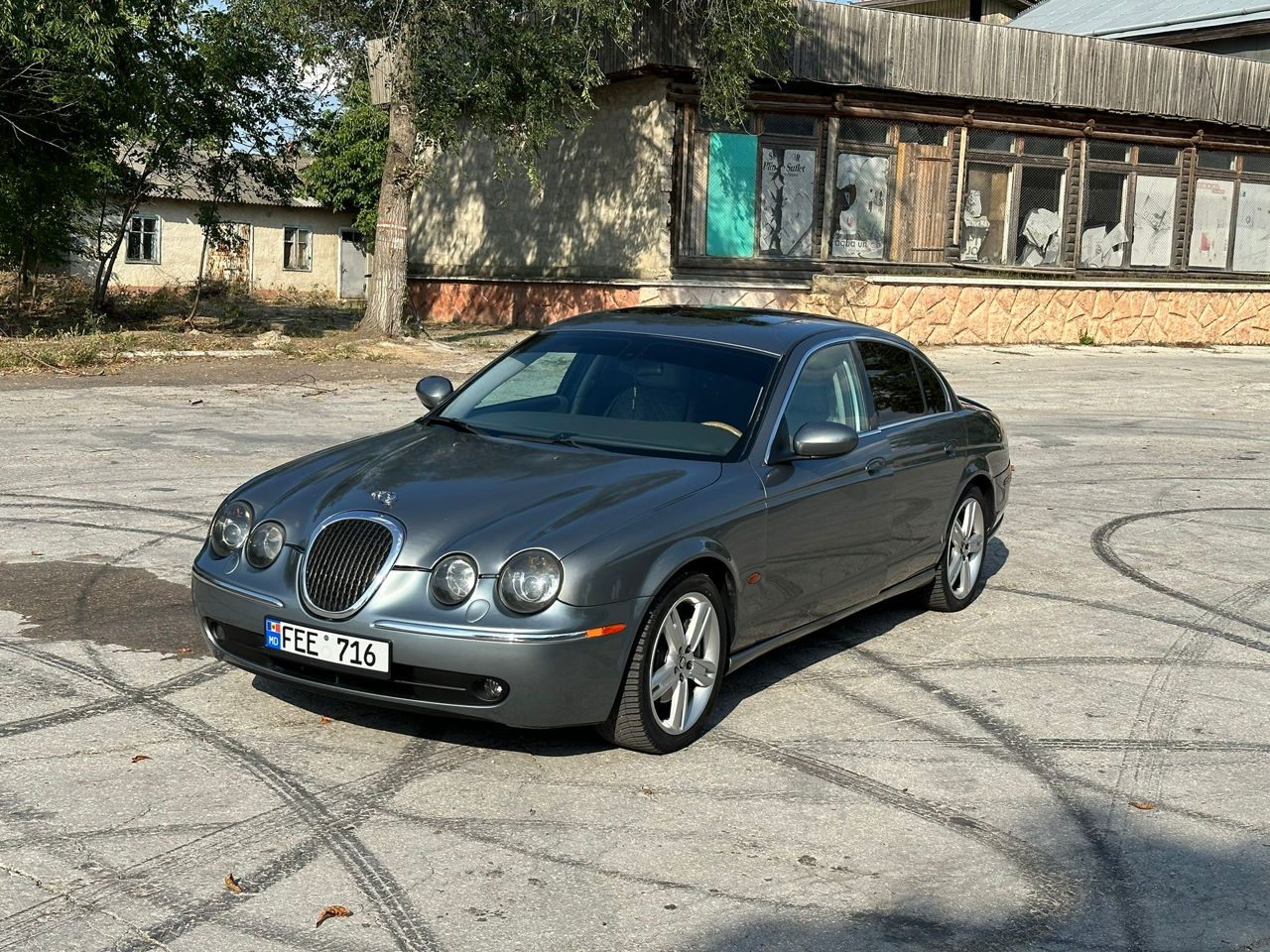 Jaguar S-Type foto 2