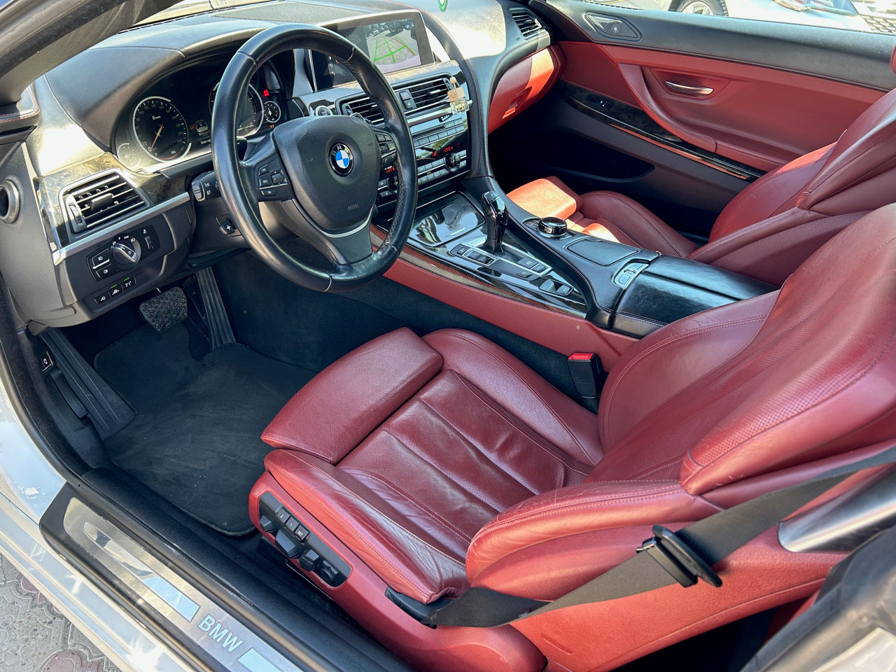 BMW 6 Series foto 8