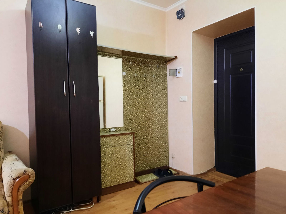 Apartament cu 1 cameră, 29 m², Centru, Chișinău foto 0