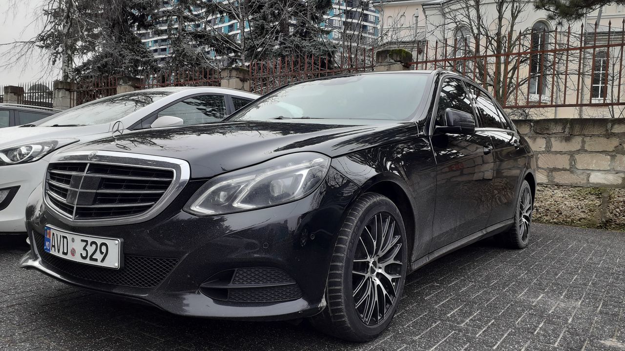 Прокат авто, аренда авто, chirie auto, rent a car.  24/24 foto 3