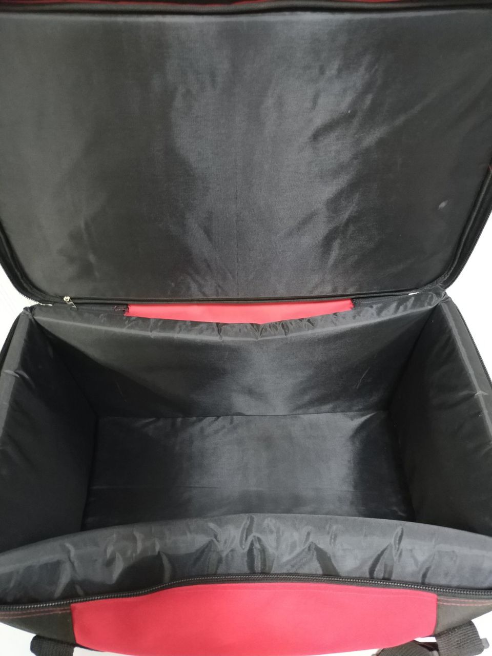 Пошив одежды и ремонт ,индивидуальный и массовый (женской, мужской ...