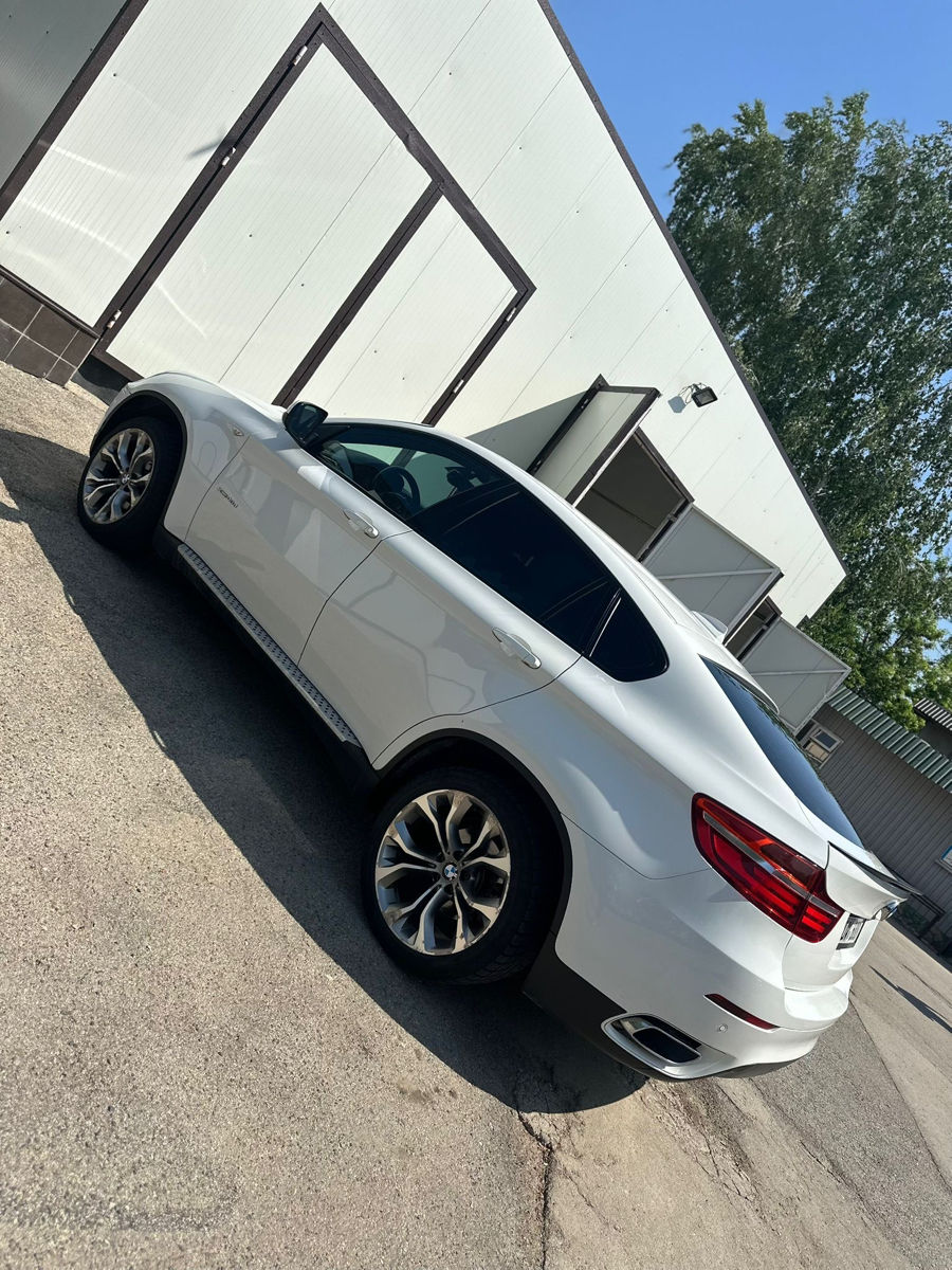 BMW X6 фото 4