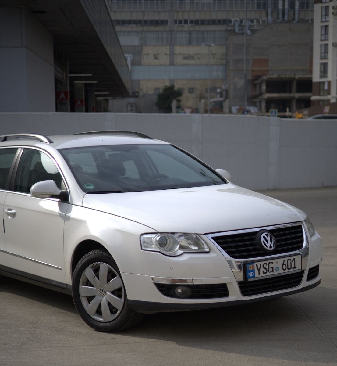 Volkswagen Passat foto 1