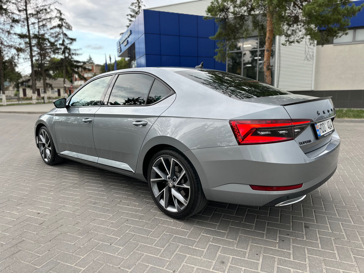 Skoda Superb foto 7