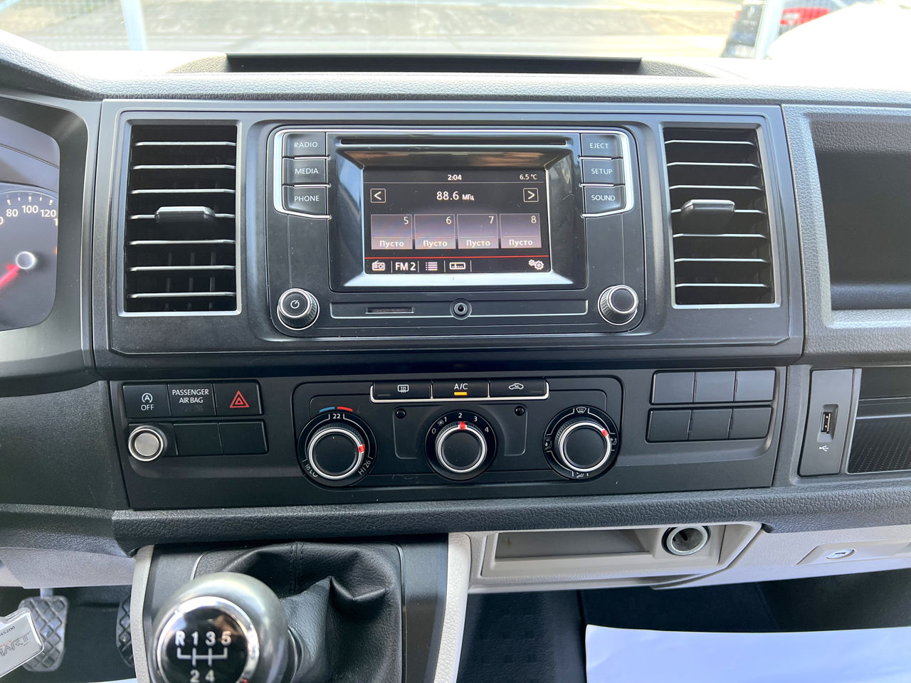 Volkswagen TRANSPORTER T6 LONG фото 12