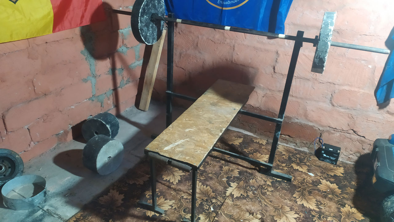 Продам скамью для жима лёжа
