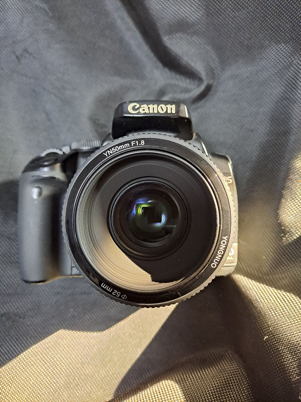 Canon400 in stare excelenta, cu obiectiv de portret, profesional foto 0
