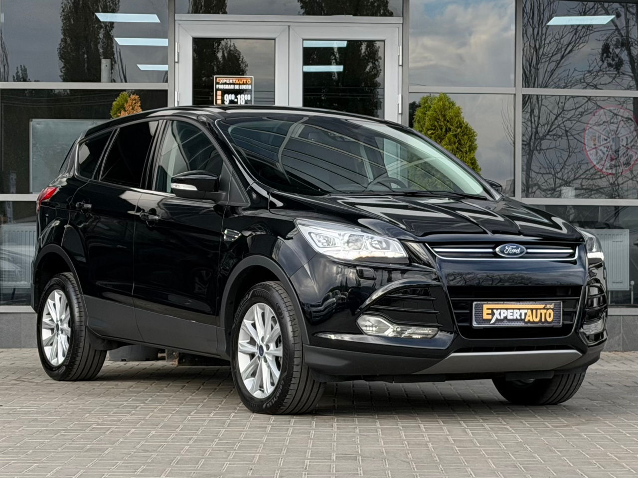 Ford Kuga — фото 3