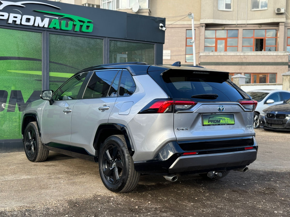 Toyota Rav 4 an. 2019 cu rulaj 90000 km, Hybrid, 24499