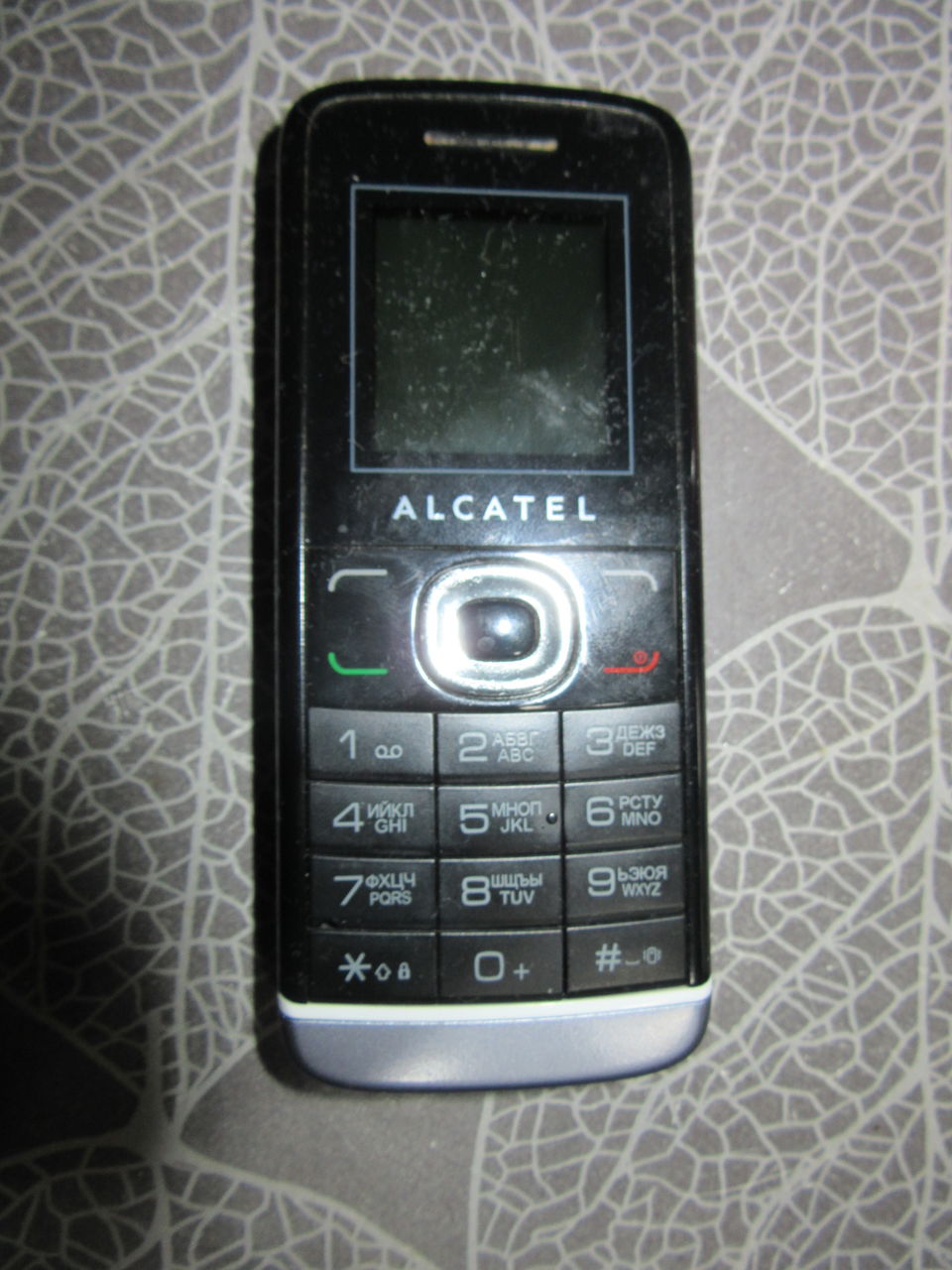 Телефон ALCATEL - 180 лей!