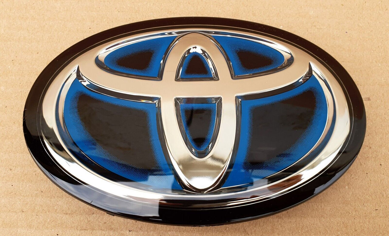 Toyota camry, avalon, highlander, seinna,prius,corolla,rav 4 emblem front radar foto 5