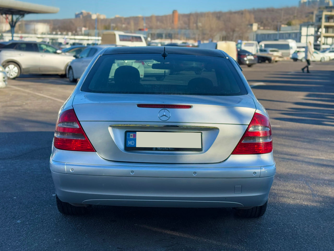 Mercedes E-Class foto 6