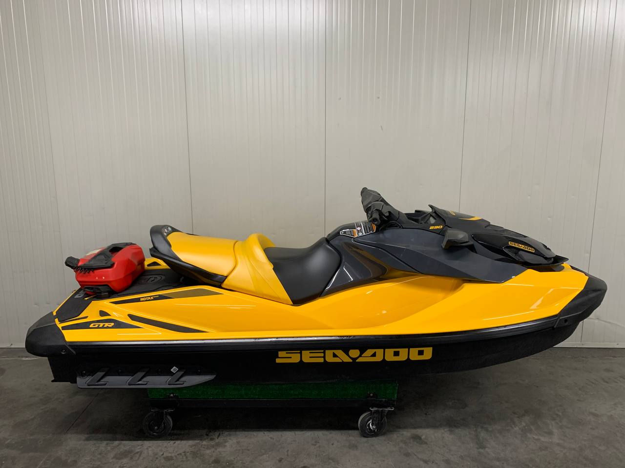 SEA-DOO GTR 230 foto 1