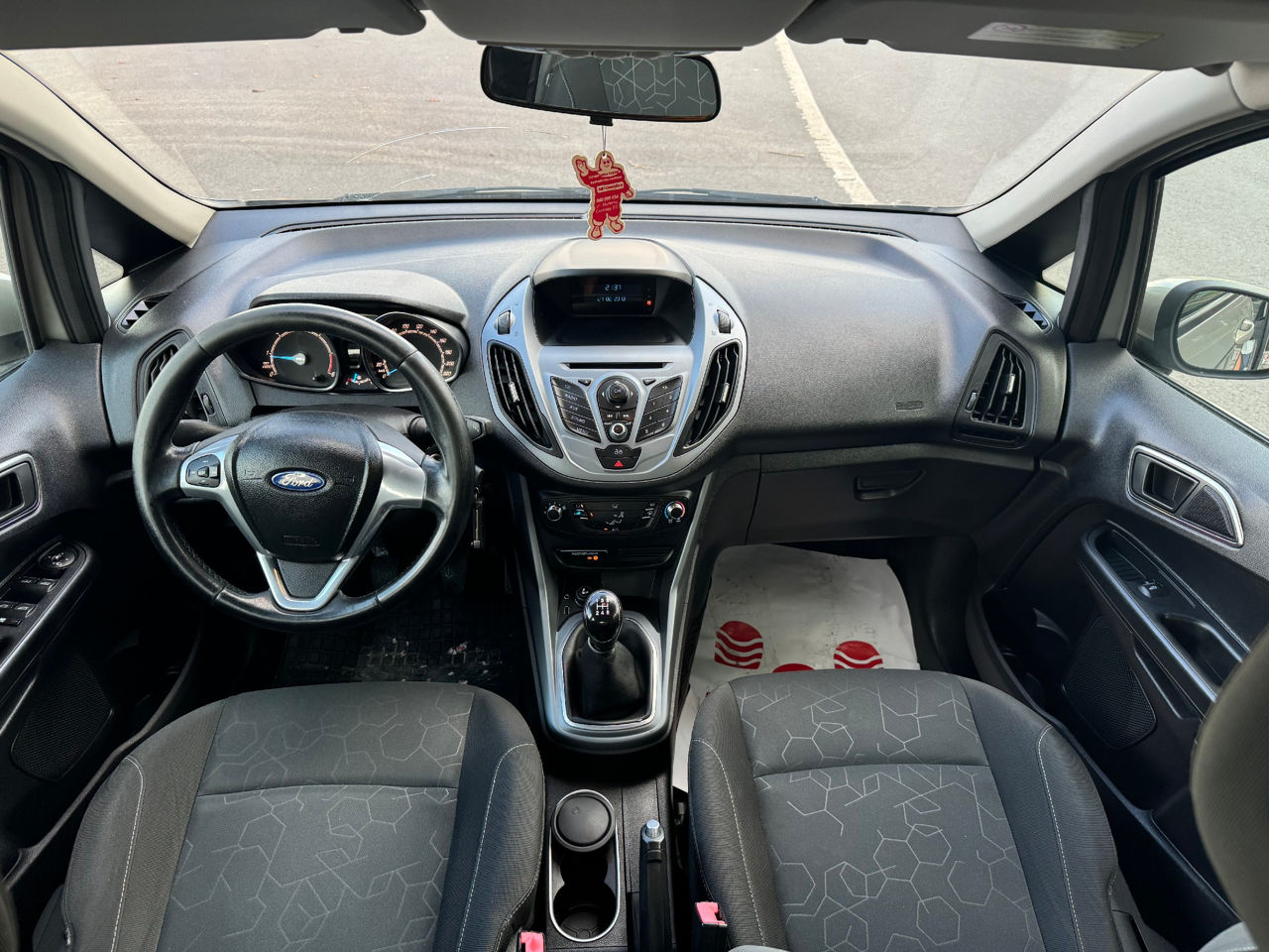 Ford B-Max foto 8