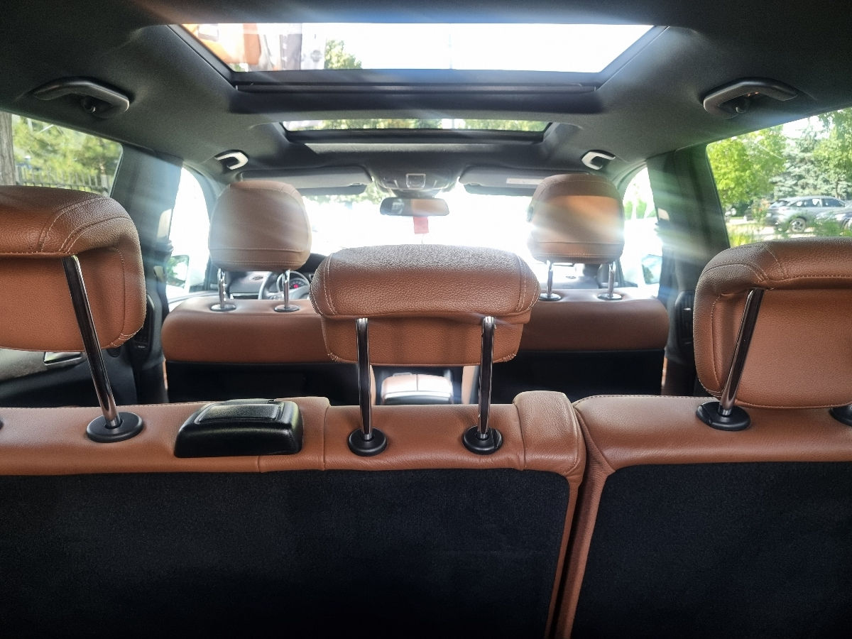 Mercedes GLS-Class 2017 photo 16