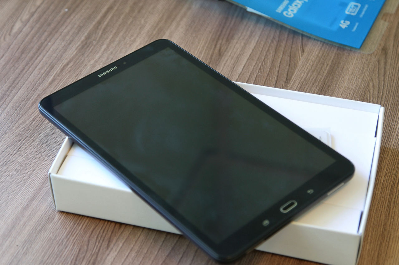 Планшет Samsung Galaxy Tab E, 9,6", 8gb+4G, новый в коробке фото 5