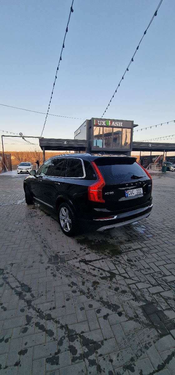 Volvo XC90 foto 3