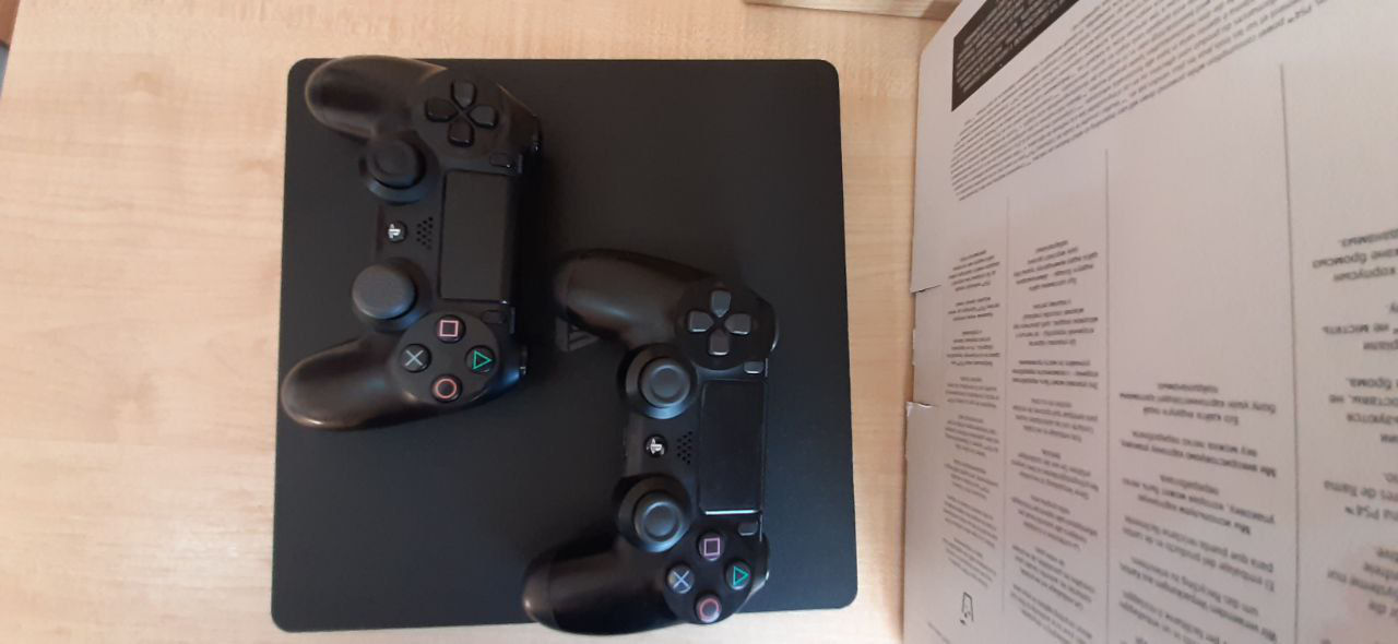 Консоль Sony PlayStation PS4 slim 1 T