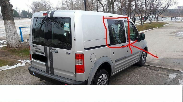 Ford Transit Connect-боковые стекла салона( левое и правое). foto 6