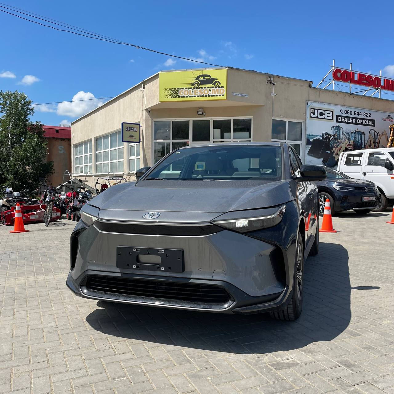 Toyota bZ4X foto 2