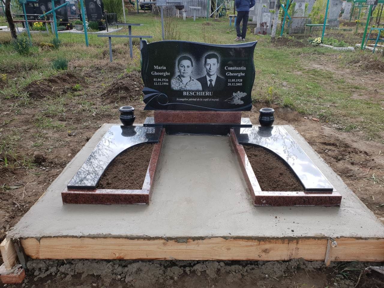 Monumente funerare din granit Strășeni,Călărași, Hîncești, Nisporeni. фото 5