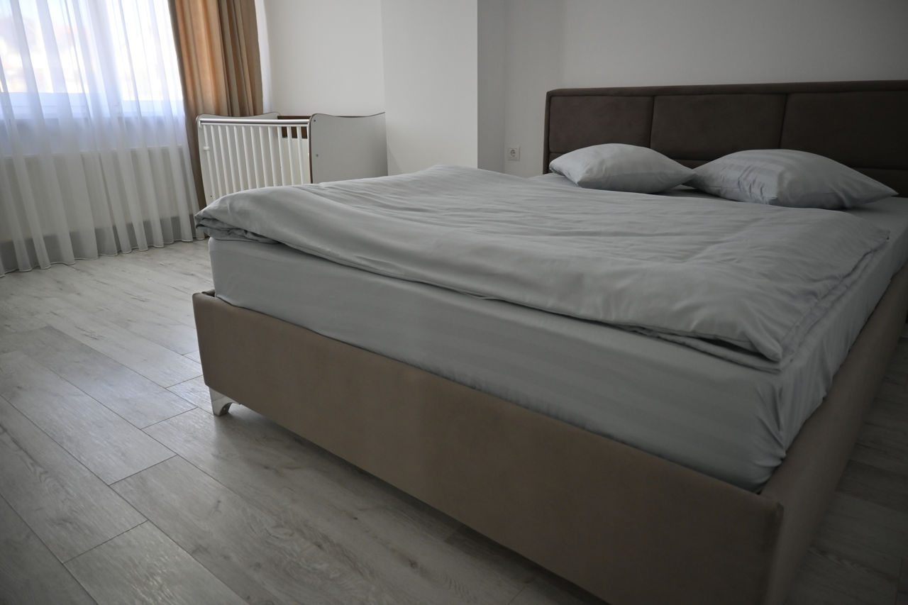 Ofer casa de lux in chirie pe termen scurt direct de la proprietar minim 3 zile. foto 8
