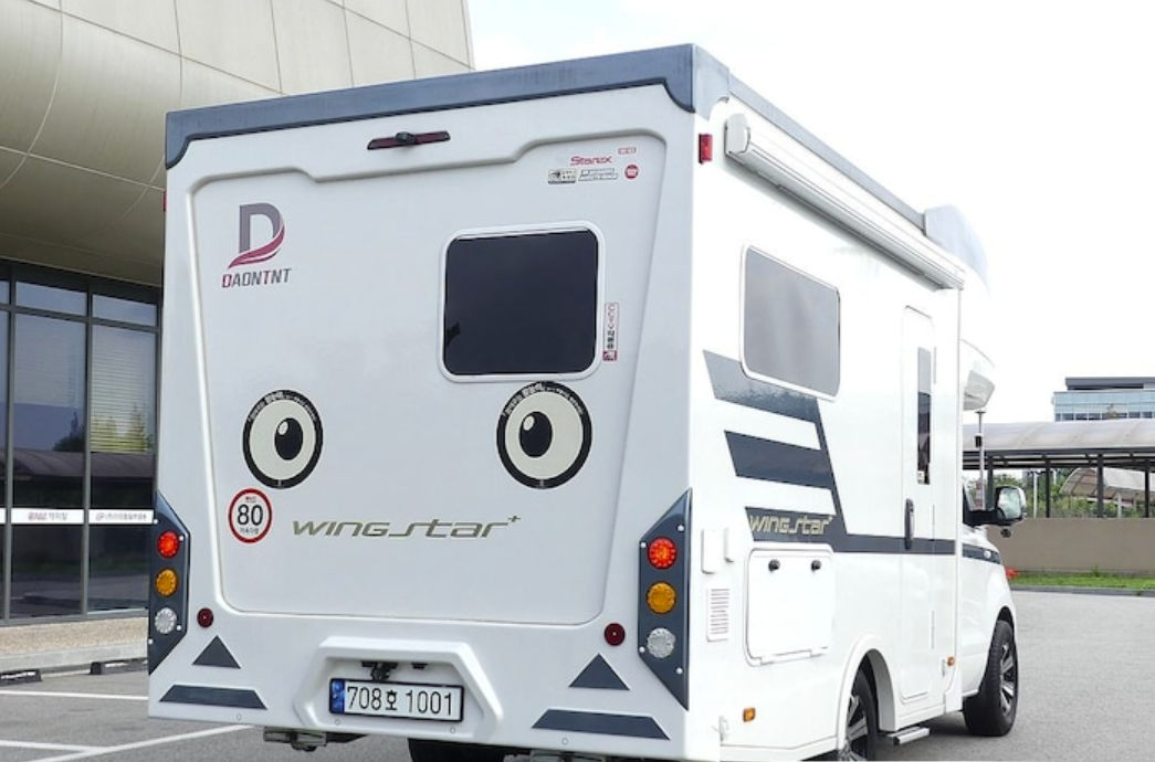 Hyundai Grand Starex Camper foto 1
