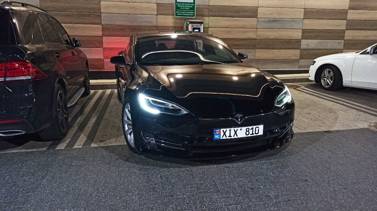 Tesla Model S foto 5