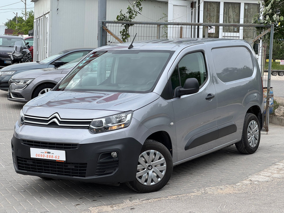 Citroen Berlingo an. 2018 cu rulaj 120000 km, Diesel, 10200 €