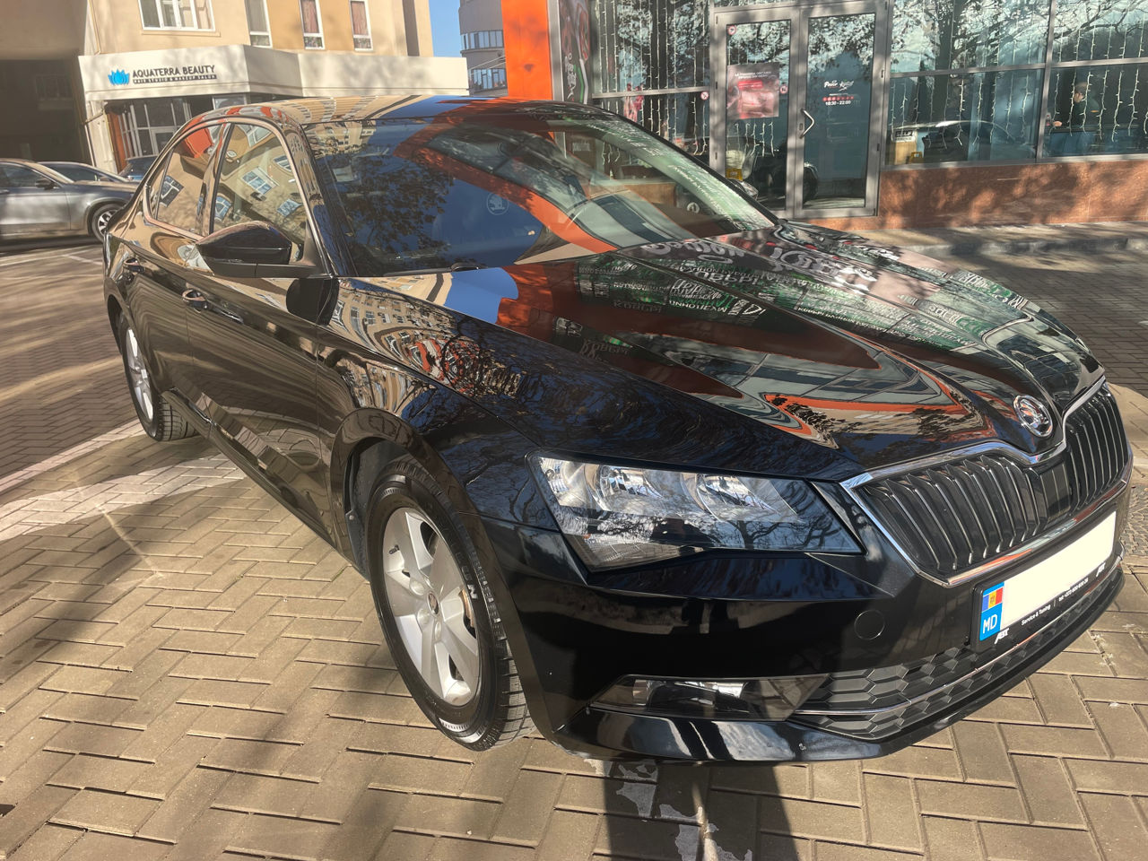 Skoda Superb foto 1