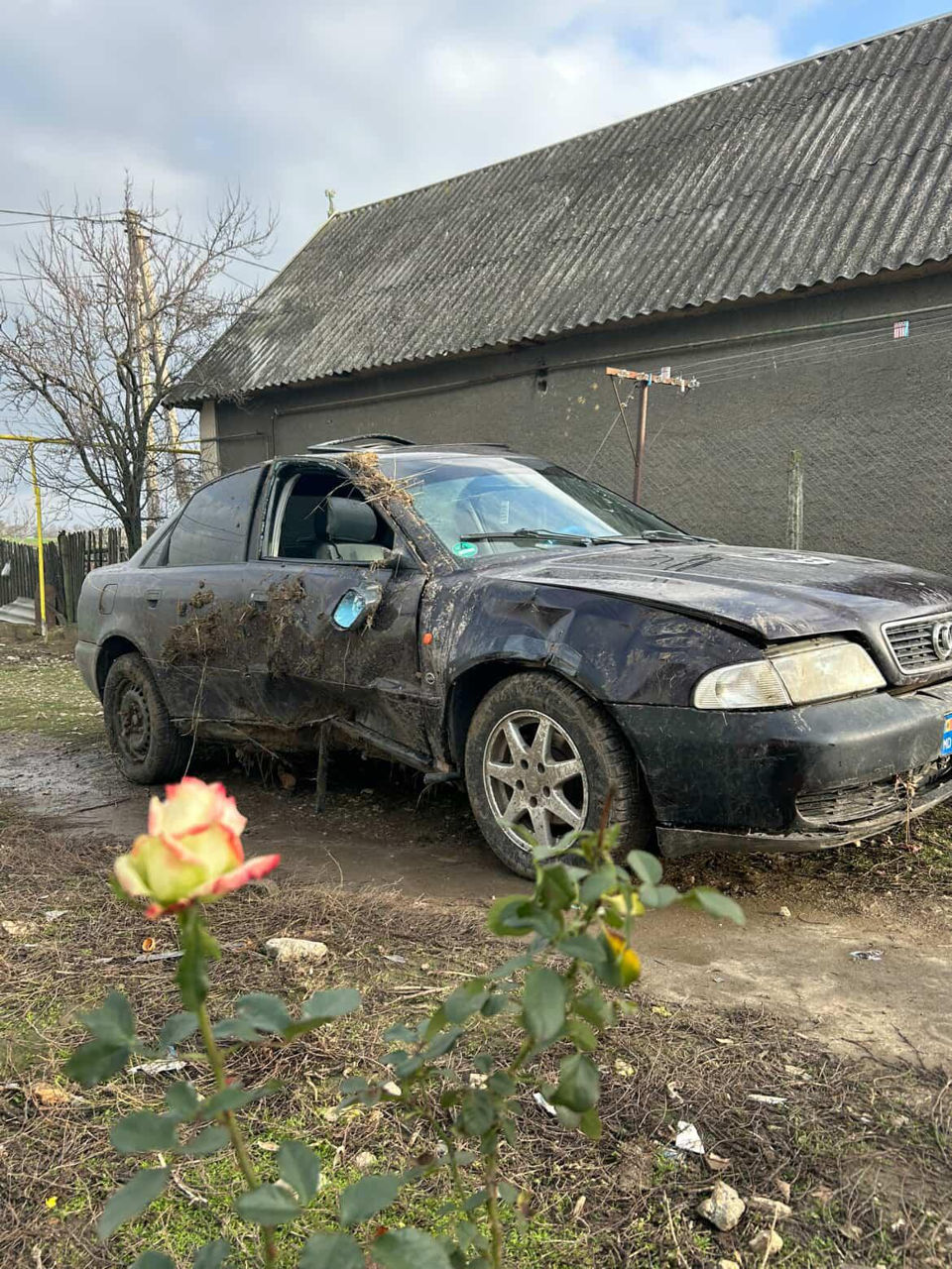 Vînd niște piese de Audi A4 b5