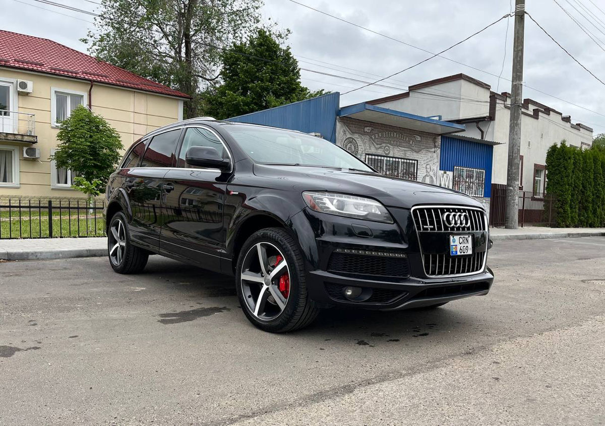 Audi Q7 foto 1