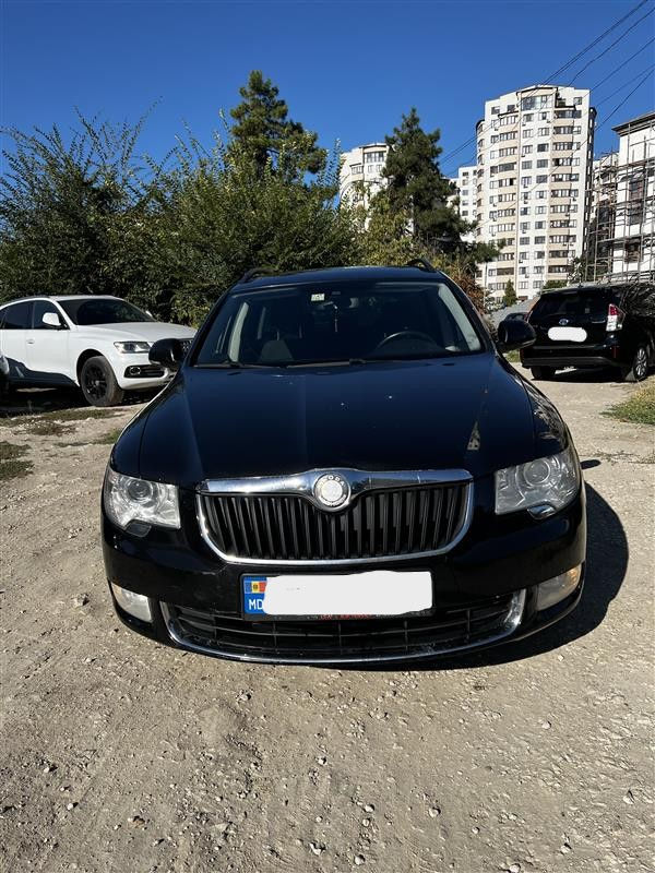 Skoda Superb 2012 г. с пробегом 1 км, Дизель, 9000 €