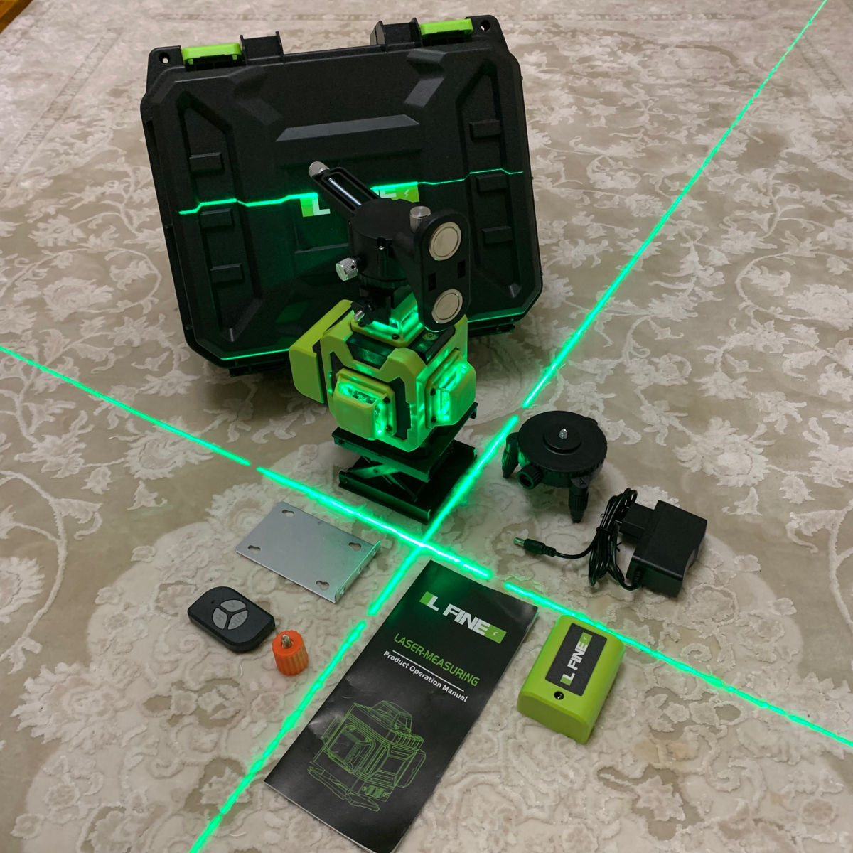 Laser 4D Fine LLX-360 16 linii +  2 acumulatoare + magnet +  livrare gratis фото 3