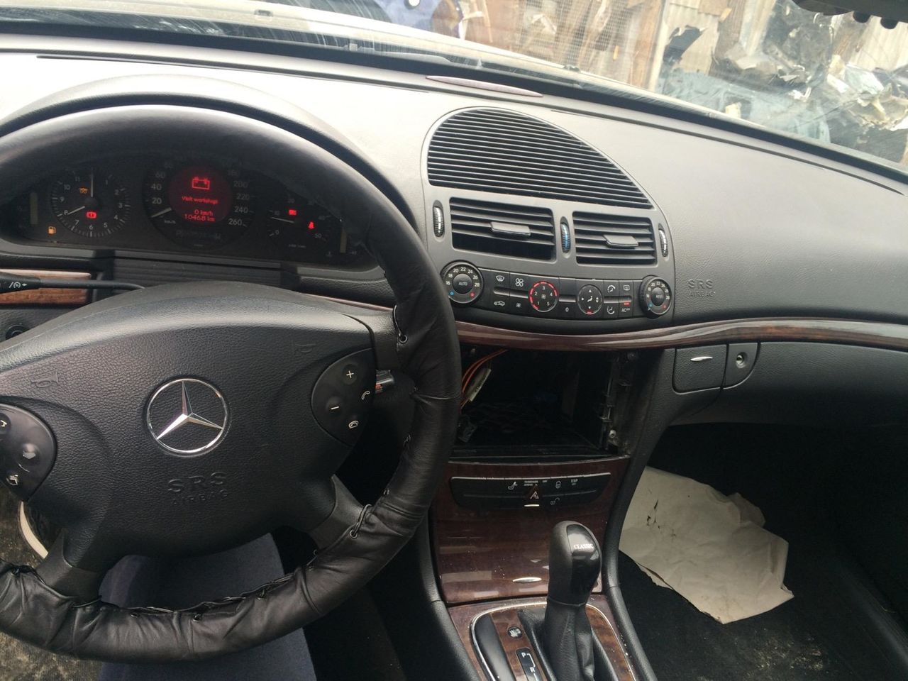 Dezmembrez Mercedes W211 / Разбираю мерседес W211 фото 3