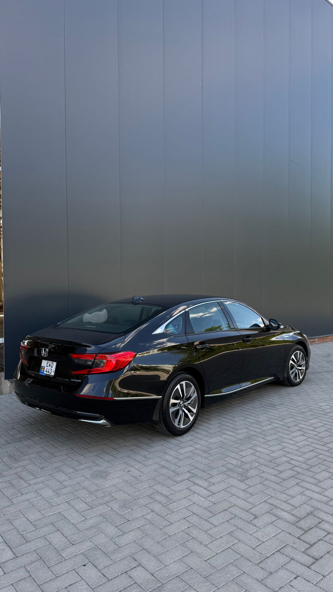 Honda Accord фото 8