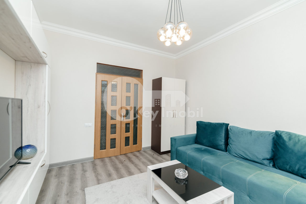 Apartament cu 2 camere, 55 m², Centru, Chișinău foto 2