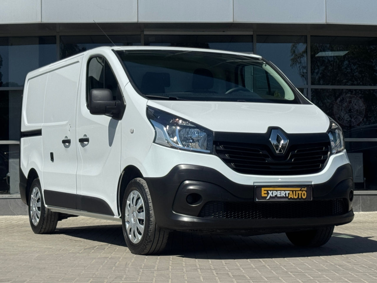 Renault Trafic — фото 3
