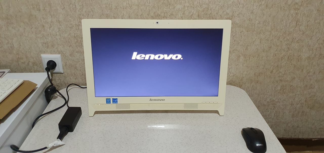 Новый Мощный Моноблок Lenovo C260. Pentium J2900 до 2,6MHz. 4ядра. 4gb ...