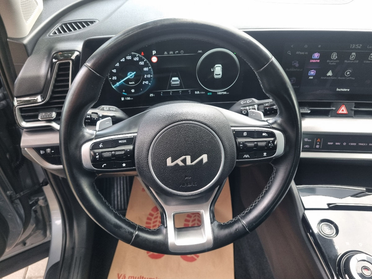 KIA Sportage 2023 photo 17