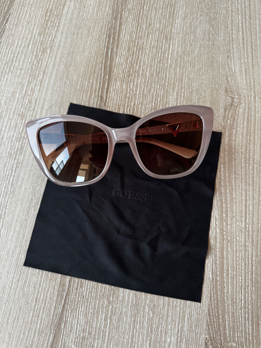 Ochelari de soare, Guess foto 0