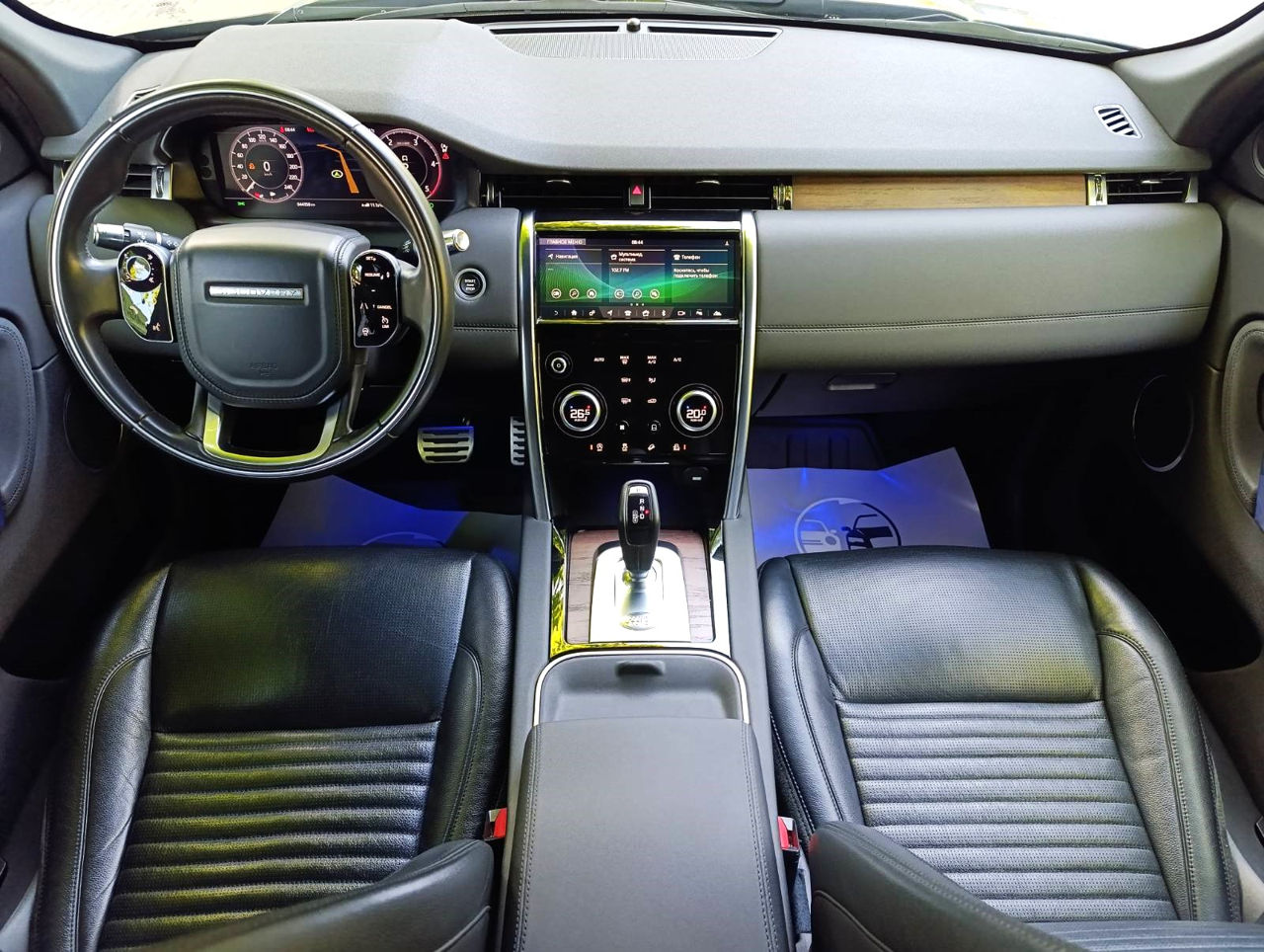 Land Rover Discovery Sport фото 4