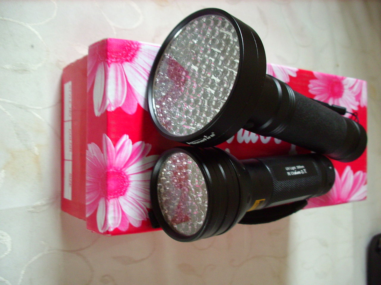Фонарь ультрафиолет UV 100 LED для рыбалки