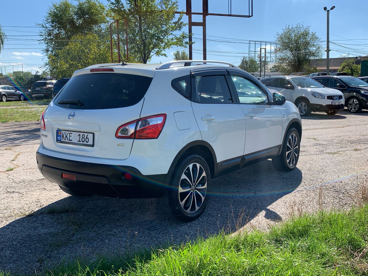 Nissan Qashqai foto 2