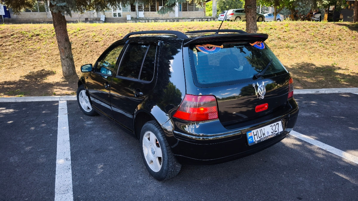 Volkswagen Golf фото 3