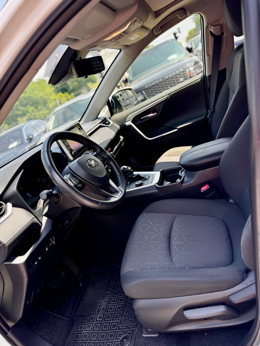 Toyota Rav 4 foto 8