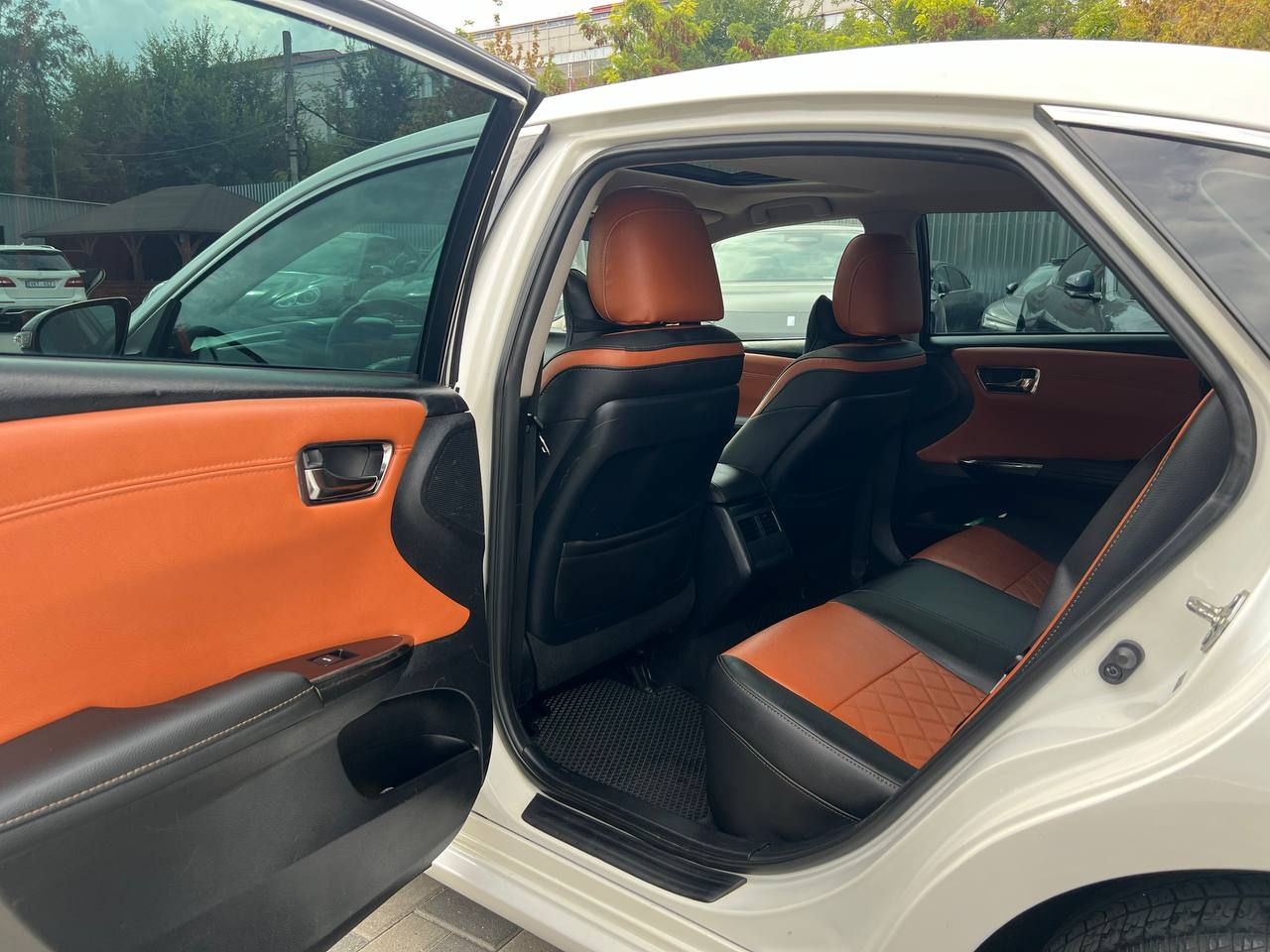 Toyota Avalon foto 17